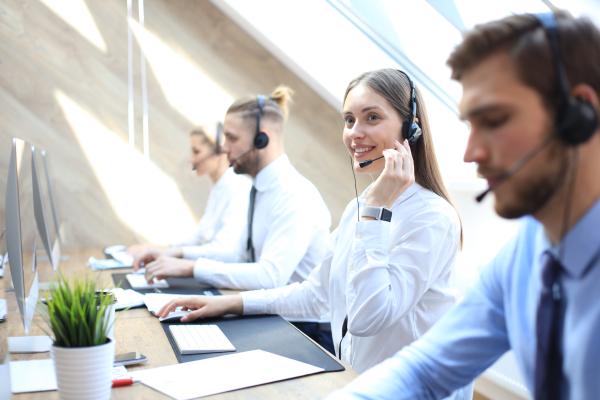Telefonos ügyfélszolgálati munkatárs
